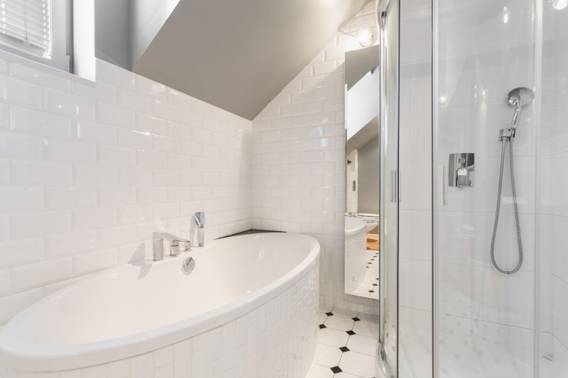 Modern Alcove Bathtub